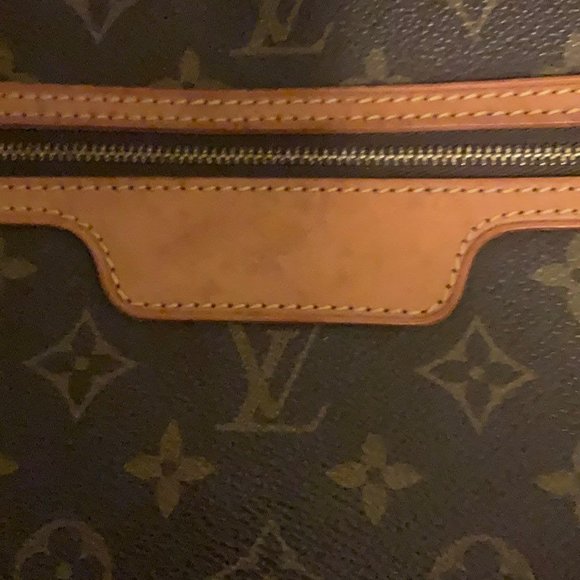 AUTHENTIC Louis Vuitton Saint Germain Brown Monogram Canvas Cross Body B… - Picture 10 of 11